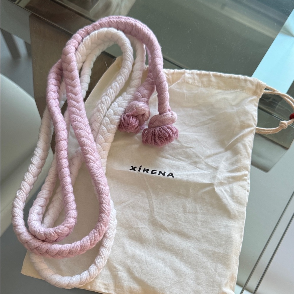 XiRENA Two-Tone Rope Belt in Pink and White